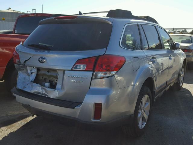 4S4BRBLC5D3210934 - 2013 SUBARU OUTBACK 2. SILVER photo 4
