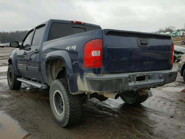 2GCFK13Y771542593 - 2007 CHEVROLET SILVERADO BLUE photo 3