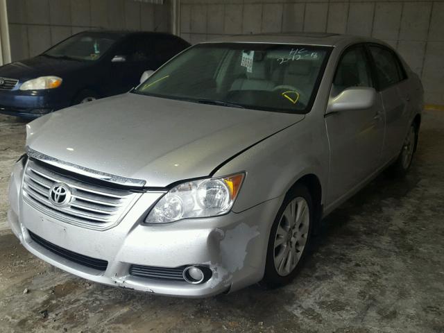 4T1BK36B48U317339 - 2008 TOYOTA AVALON XL SILVER photo 2