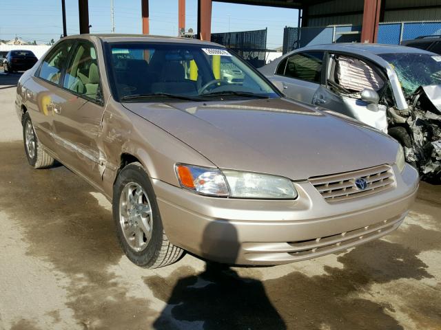 4T1BF28KXXU931841 - 1999 TOYOTA CAMRY LE BEIGE photo 1