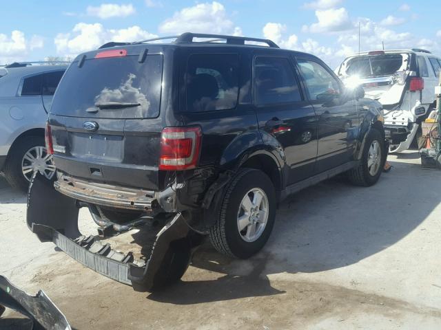 1FMCU9D78BKB69344 - 2011 FORD ESCAPE XLT BLACK photo 4