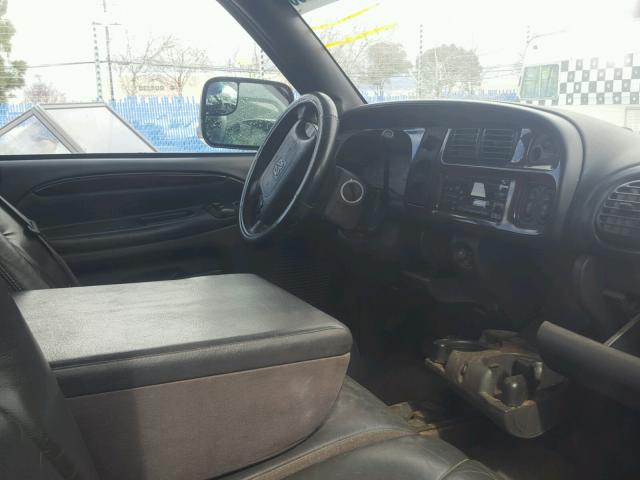 1B7MF33601J289930 - 2001 DODGE RAM 3500 BLACK photo 5