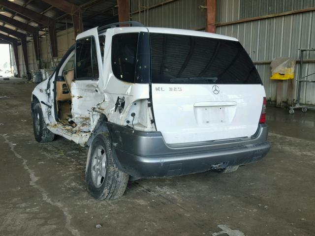 4JGAB54E4WA050013 - 1998 MERCEDES-BENZ ML 320 WHITE photo 3