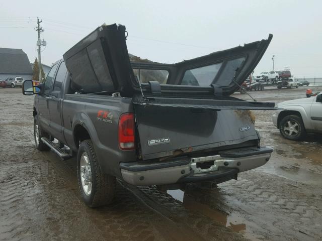 1FTSW21P95EB26950 - 2005 FORD F250 SUPER RED photo 3