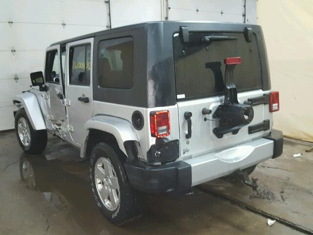 1J4BA5H1XAL207148 - 2010 JEEP WRANGLER U SILVER photo 3