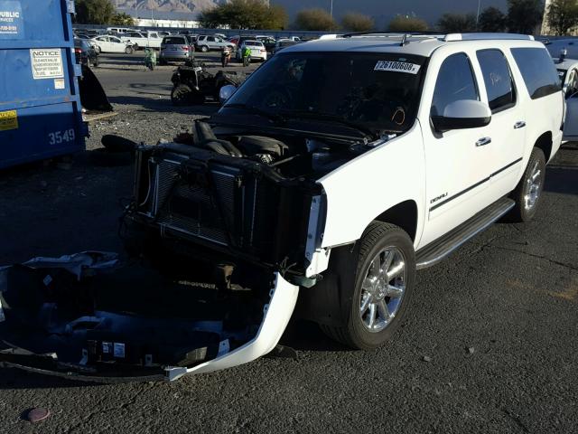 1GKS1MEF3DR325161 - 2013 GMC YUKON XL D WHITE photo 2