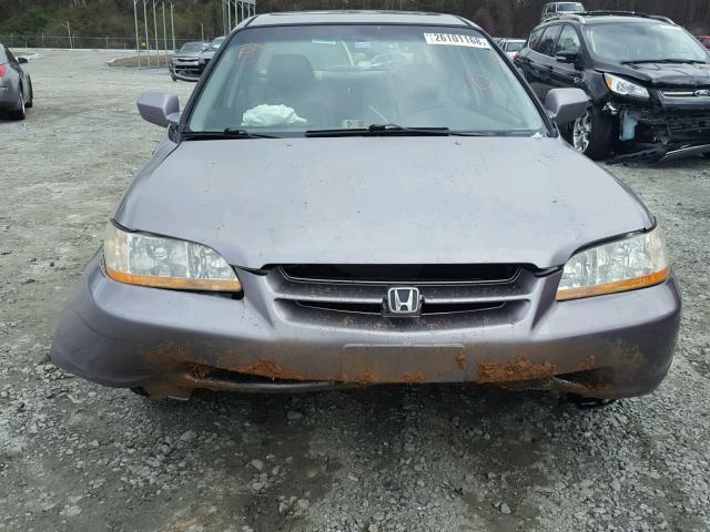 1HGCG1651YA043688 - 2000 HONDA ACCORD EX SILVER photo 9