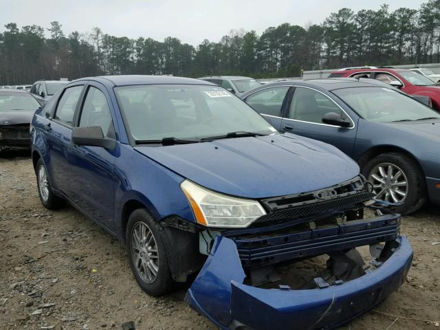 1FAHP35N99W142450 - 2009 FORD FOCUS SE BLUE photo 1