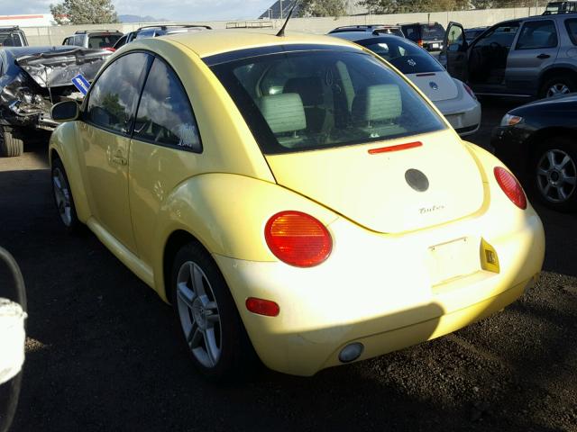 3VWCD31C85M411790 - 2005 VOLKSWAGEN NEW BEETLE 黄色 照片 3