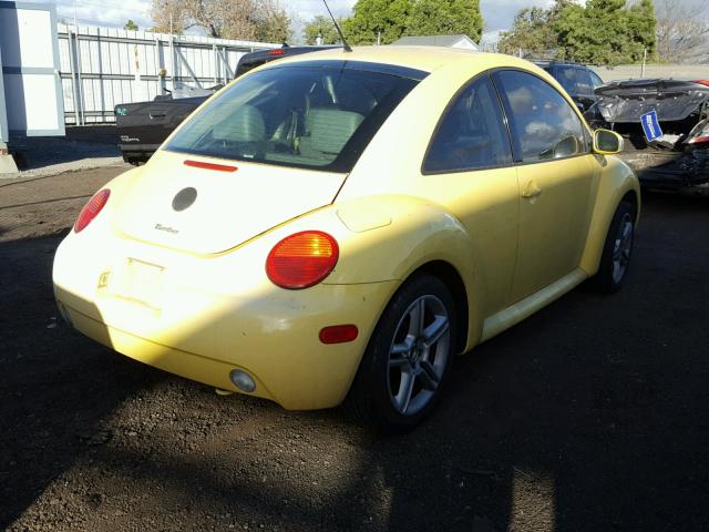3VWCD31C85M411790 - 2005 VOLKSWAGEN NEW BEETLE 黄色 照片 4