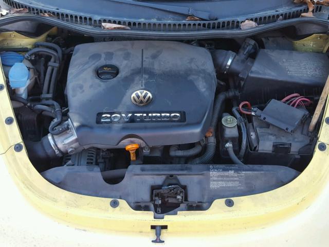 3VWCD31C85M411790 - 2005 VOLKSWAGEN NEW BEETLE 黄色 照片 7