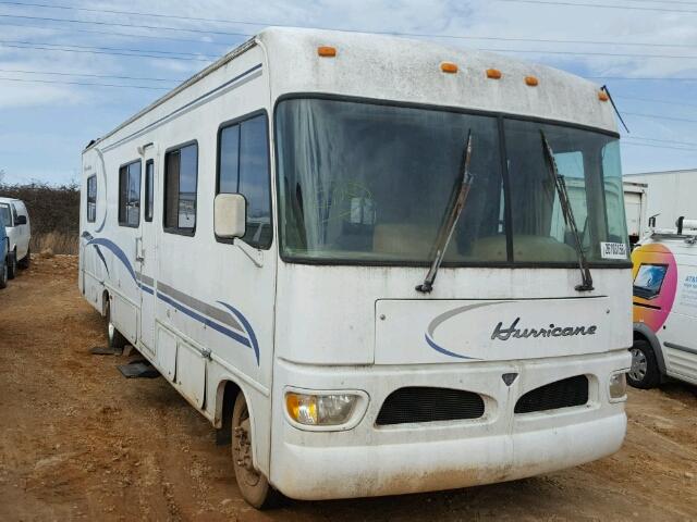 3FCMF53S0YJA02447 - 2000 FORD F550 SUPER WHITE photo 1