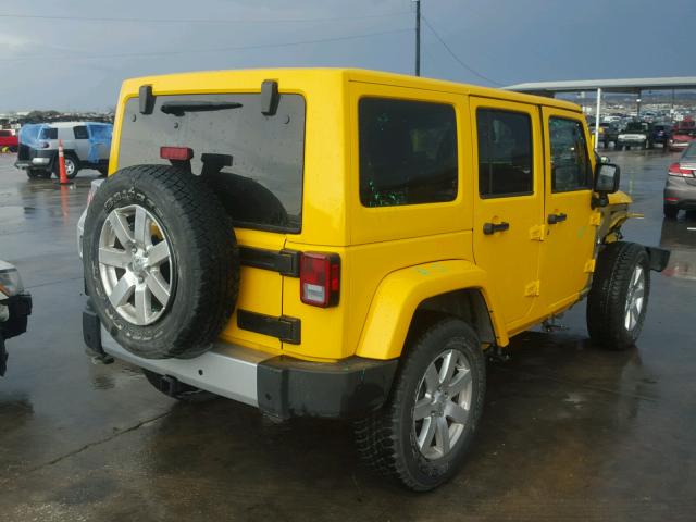 1C4HJWEG5FL582225 - 2015 JEEP WRANGLER U YELLOW photo 4