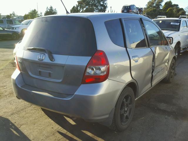 JHMGD38407S018538 - 2007 HONDA FIT SILVER photo 4