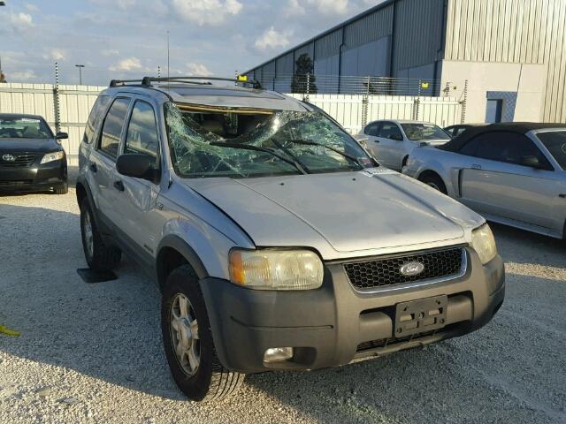 1FMCU04112KE10524 - 2002 FORD ESCAPE XLT SILVER photo 1