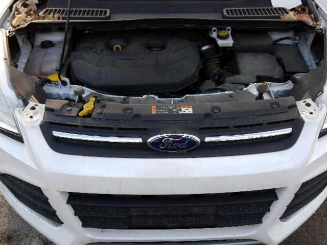 1FMCU9G91GUC48993 - 2016 FORD ESCAPE SE WHITE photo 7