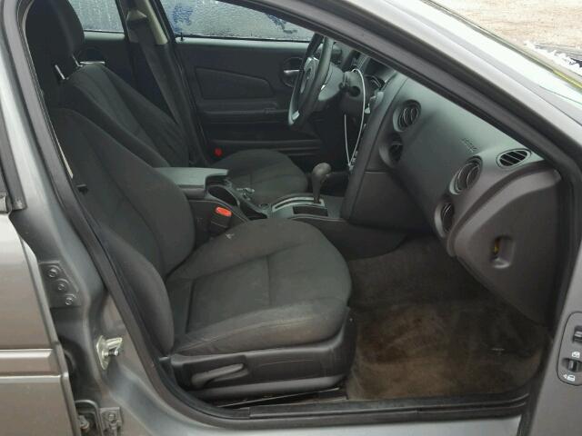 2G2WP552981155101 - 2008 PONTIAC GRAND PRIX GRAY photo 5