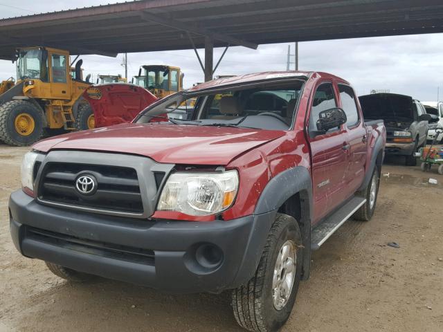 3TMJU62N68M069790 - 2008 TOYOTA TACOMA DOU RED photo 2