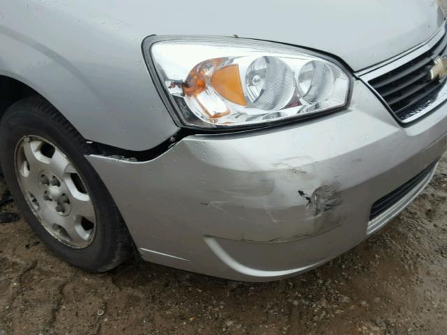 1G1ZS51FX6F279344 - 2006 CHEVROLET MALIBU LS ნაცრისფერი ფოტო 9