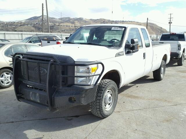 1FT7X2B67DEB25836 - 2013 FORD F250 SUPER WHITE photo 2