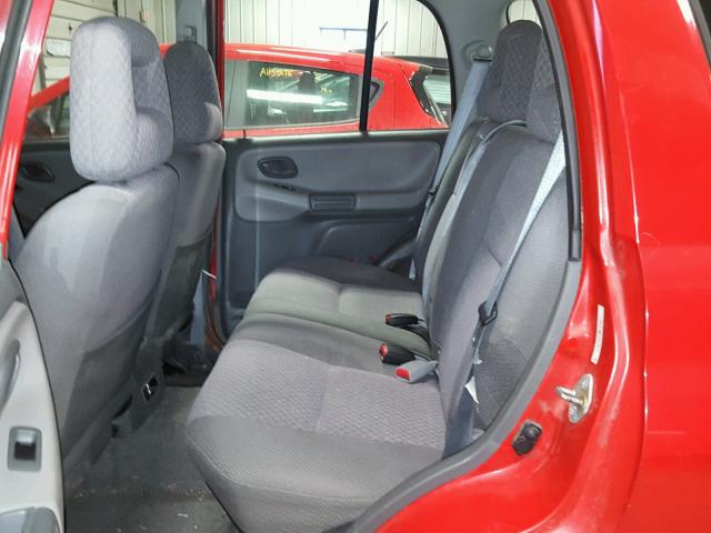 2CNBJ13C736923407 - 2003 CHEVROLET TRACKER RED photo 6