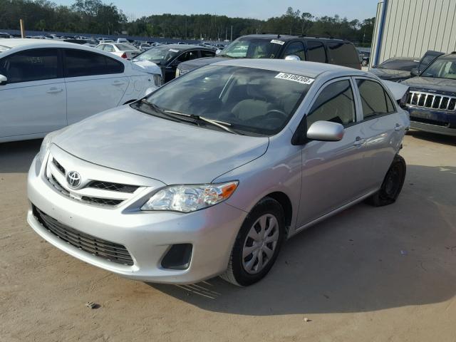 JTDBU4EE4DJ114396 - 2013 TOYOTA COROLLA BA SILVER photo 2