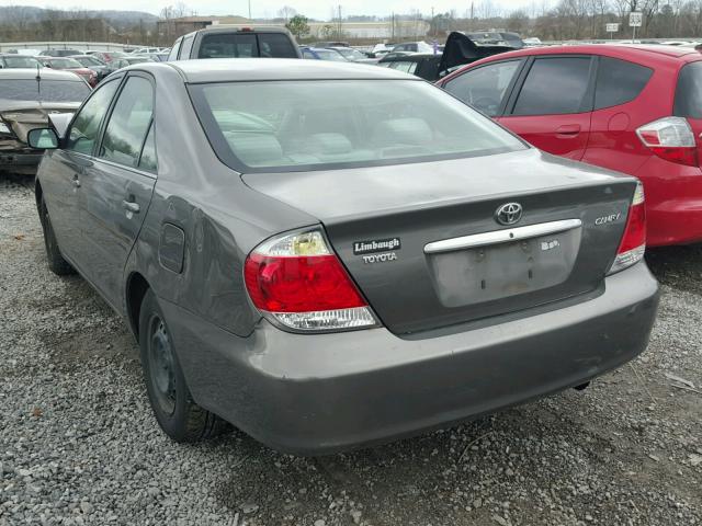 4T1BE32K95U974291 - 2005 TOYOTA CAMRY LE GRAY photo 3