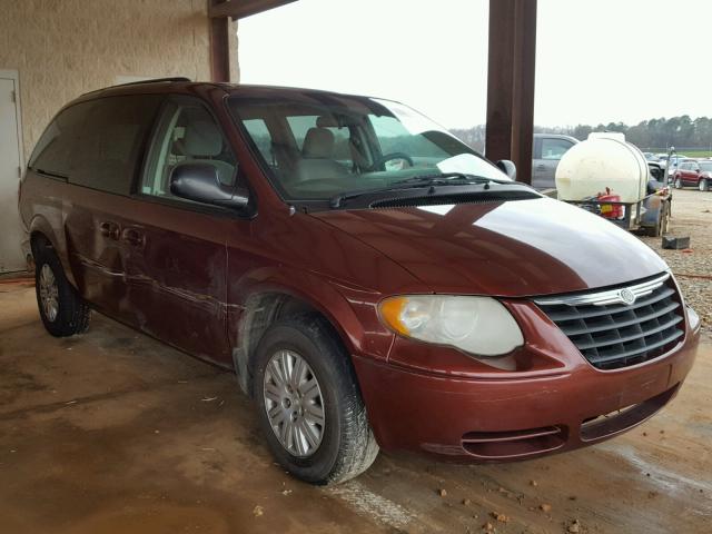 2A4GP44R37R190462 - 2007 CHRYSLER TOWN & COU BURGUNDY photo 1