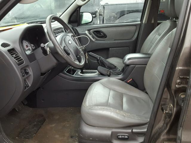 1FMYU93176KC03928 - 2006 FORD ESCAPE XLT BROWN photo 5