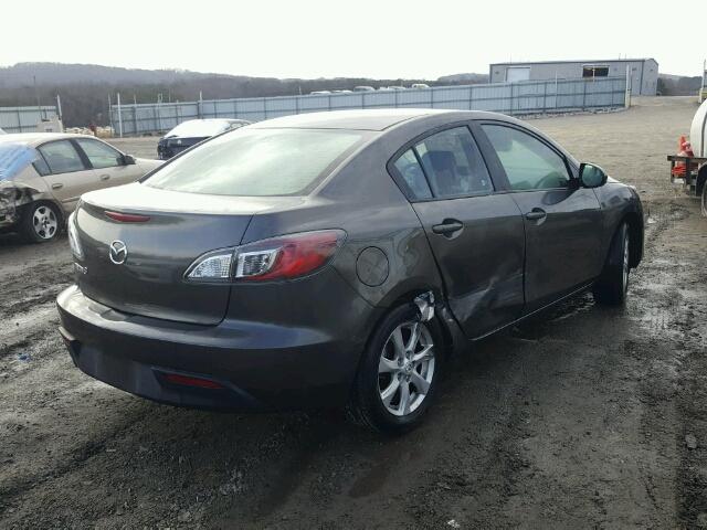 JM1BL1VG3B1480799 - 2011 MAZDA 3 I GRAY photo 4