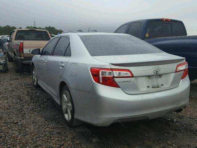 4T1BF1FK0DU223901 - 2013 TOYOTA CAMRY L SILVER photo 3