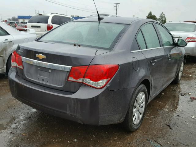 1G1PC5SH9B7209813 - 2011 CHEVROLET CRUZE LS GRAY photo 4