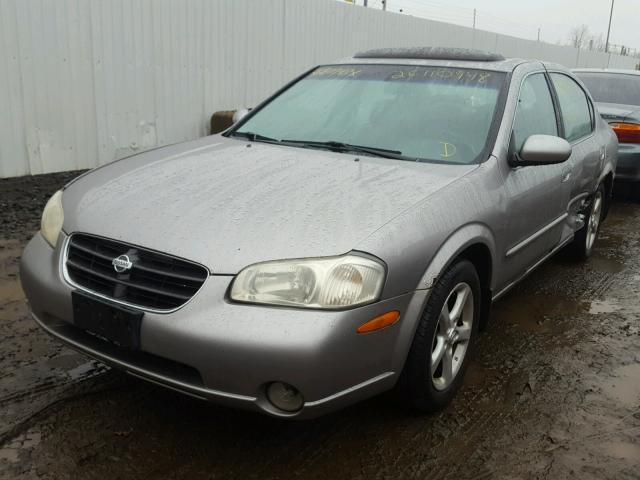 JN1CA31A9YT225520 - 2000 NISSAN MAXIMA GLE GRAY photo 2