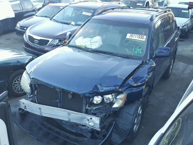 JTEHF21A020047130 - 2002 TOYOTA HIGHLANDER BLUE photo 2