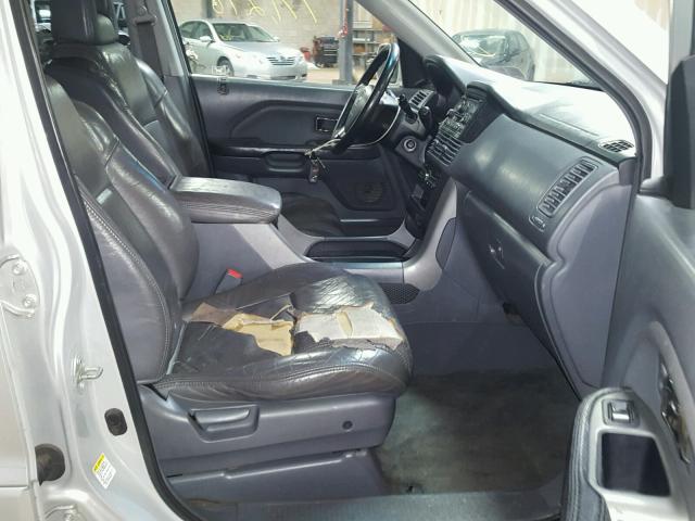 2HKYF18553H602973 - 2003 HONDA PILOT EXL SILVER photo 5