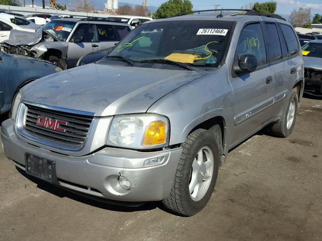 1GKDT13S842435648 - 2004 GMC ENVOY SILVER photo 2