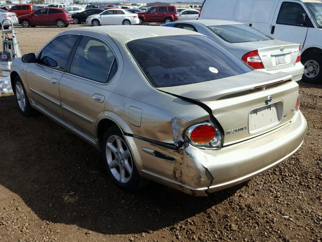 JN1DA31D02T426227 - 2002 NISSAN MAXIMA GLE TAN photo 3