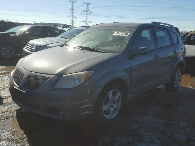 5Y2SL63805Z441747 - 2005 PONTIAC VIBE GRAY photo 2