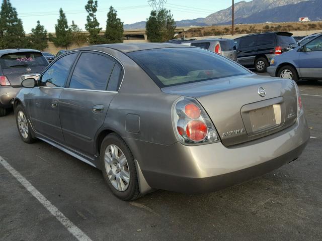 1N4AL11D25C390758 - 2005 NISSAN ALTIMA S BROWN photo 3