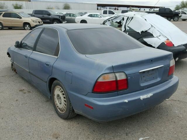 1HGCD5636VA012916 - 1997 HONDA ACCORD LX BLUE photo 3