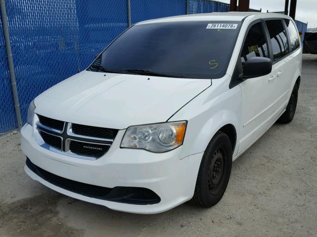 2D4RN4DG8BR794779 - 2011 DODGE GRAND CARA WHITE photo 2