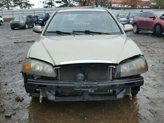 KMHDN46D35U955939 - 2005 HYUNDAI ELANTRA GL GOLD photo 9