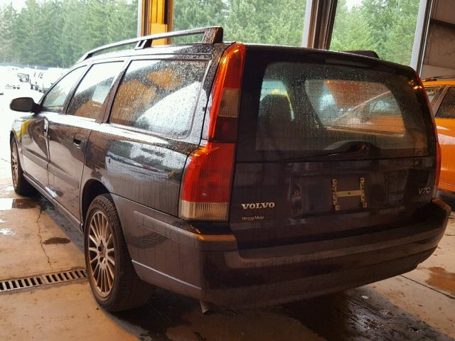 YV1SW61R122231160 - 2002 VOLVO V70 BLACK photo 3