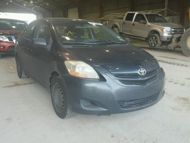 JTDBT923774000608 - 2007 TOYOTA YARIS GRAY photo 1