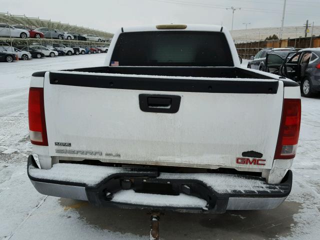 1GTEK19098Z253253 - 2008 GMC SIERRA K15 WHITE photo 9