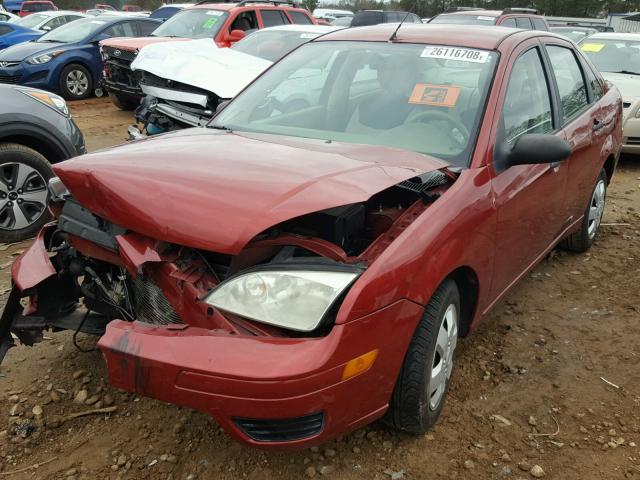 1FAFP34N75W170542 - 2005 FORD FOCUS ZX4 RED photo 2