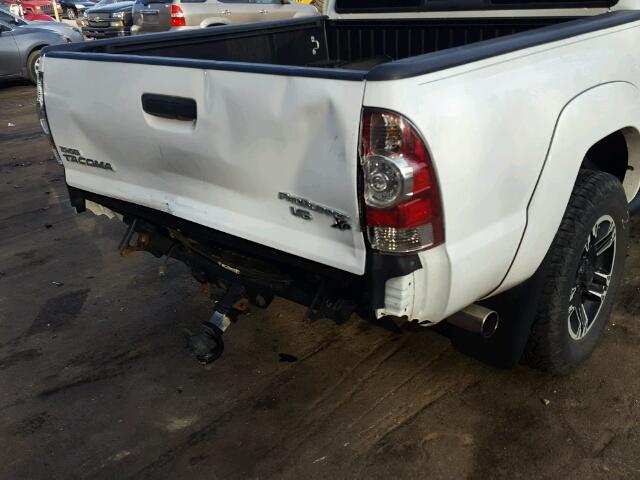 5TFJU4GN5EX062820 - 2014 TOYOTA TACOMA DOU WHITE photo 9