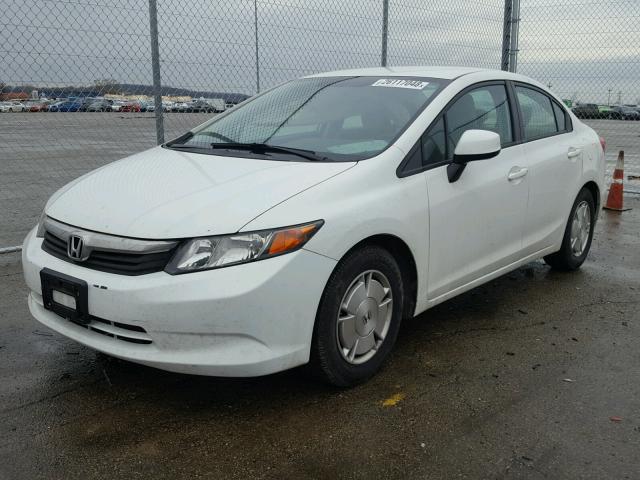 2HGFB2F61CH554256 - 2012 HONDA CIVIC HF WHITE photo 2