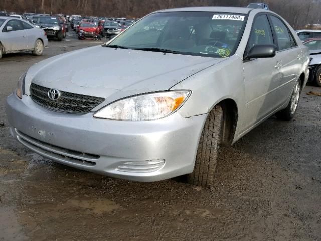 4T1BE32K23U179967 - 2003 TOYOTA CAMRY LE SILVER photo 2