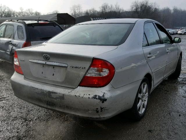 4T1BE32K23U179967 - 2003 TOYOTA CAMRY LE SILVER photo 4
